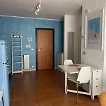 Apartament Loft Postiglione 14 *