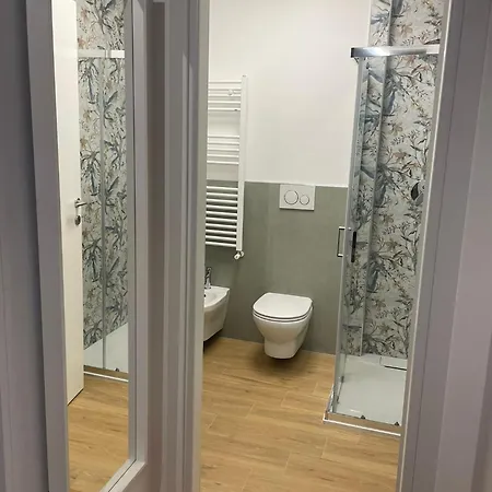 Apartmán Loft Postiglione 14 *